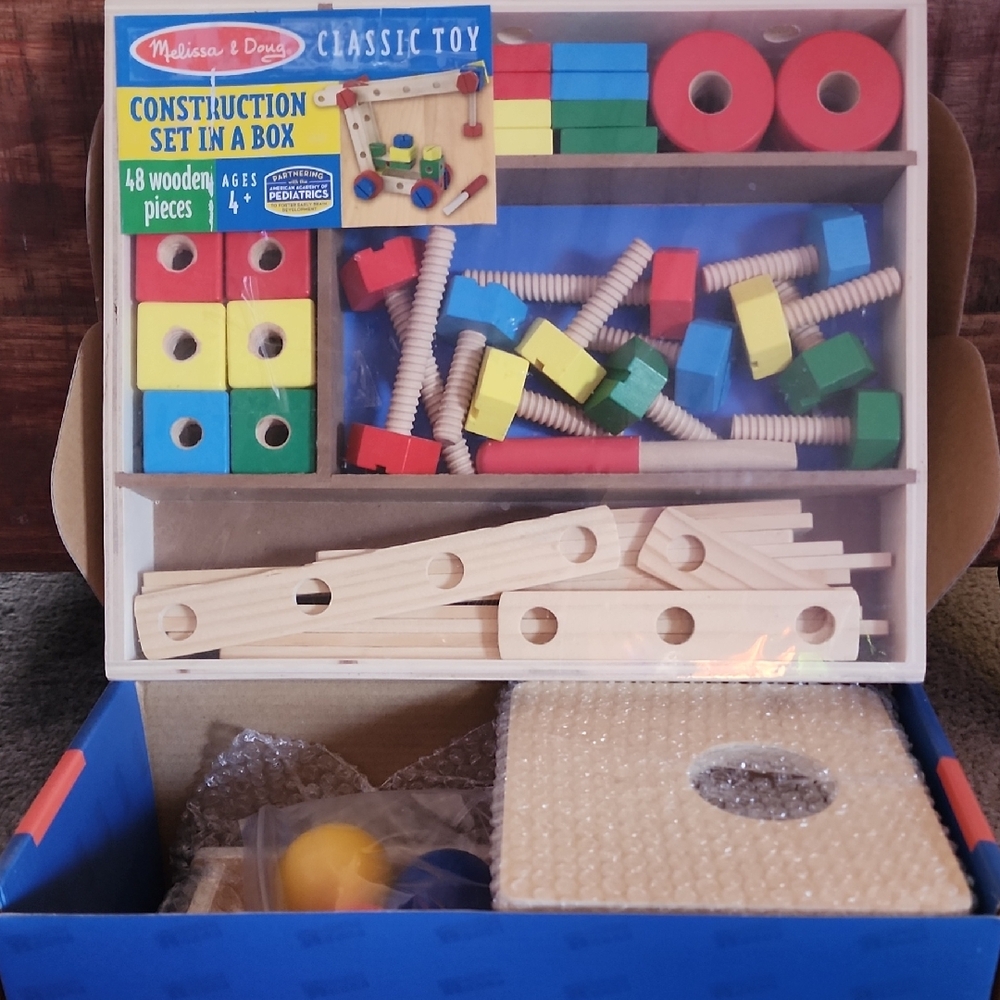 Melissa & Doug Colorful Wooden Building Set